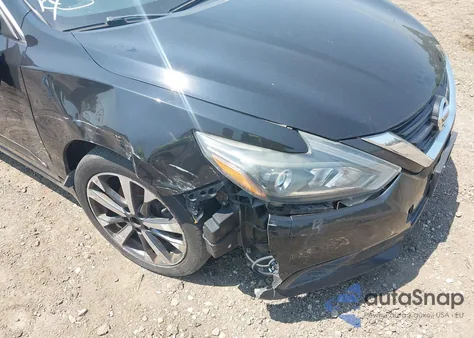 2017 Nissan Altima 2.5 Sr из США, поврежденный, VIN 1N4AL3AP0HC288109